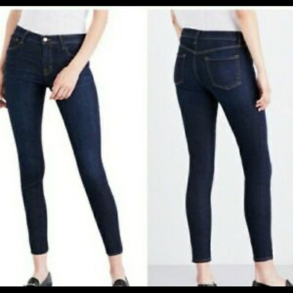 J brand Capri PURE size 26 dark wash high rise.